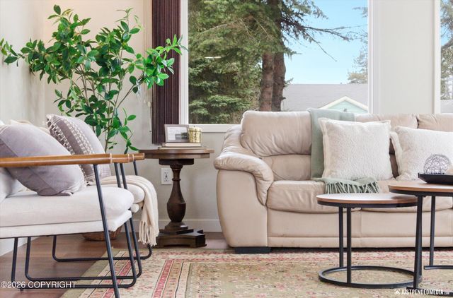 2304 McKinley Avenue, Anchorage, AK 99517