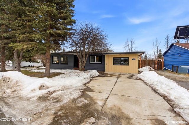 2304 McKinley Avenue, Anchorage, AK 99517