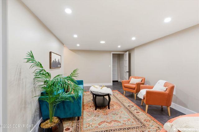 2304 McKinley Avenue, Anchorage, AK 99517