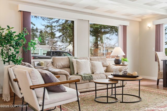 2304 McKinley Avenue, Anchorage, AK 99517