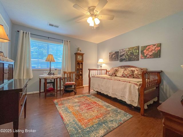 10502 Southern Meadows Dr, 103, Louisville, KY 40241