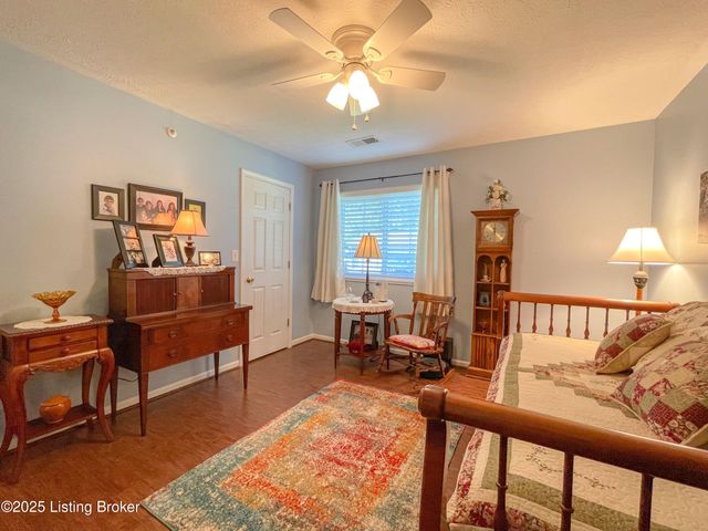 10502 Southern Meadows Dr, 103, Louisville, KY 40241