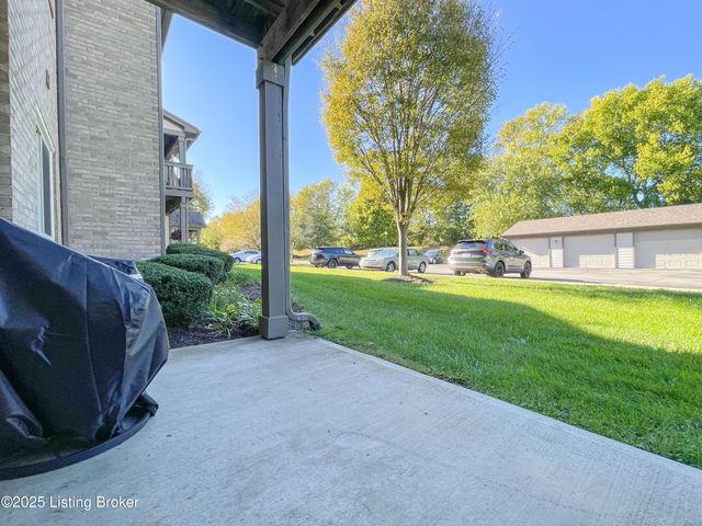 10502 Southern Meadows Dr, 103, Louisville, KY 40241
