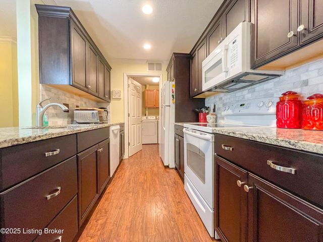 10502 Southern Meadows Dr, 103, Louisville, KY 40241