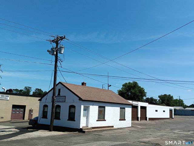 112 Porter Street, Waterbury, CT 06708