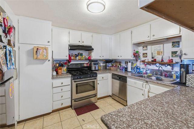 8439 Sunset Trail B, Rancho Cucamonga, CA 91730
