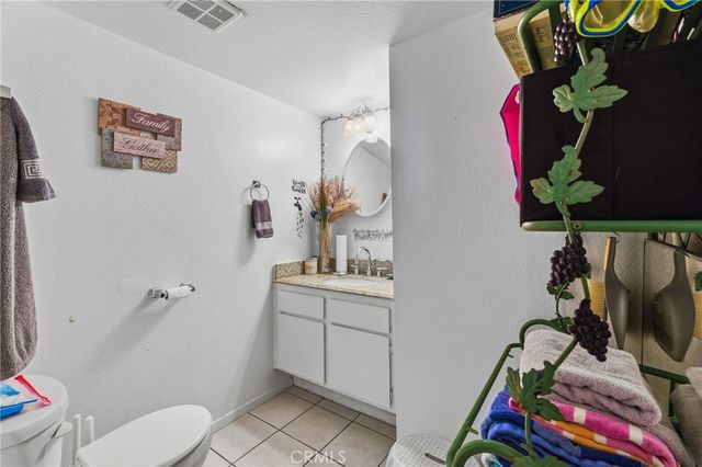 8439 Sunset Trail B, Rancho Cucamonga, CA 91730