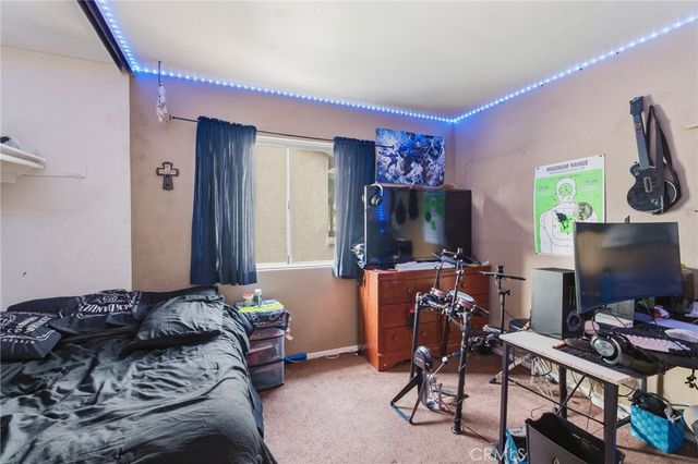 8439 Sunset Trail B, Rancho Cucamonga, CA 91730