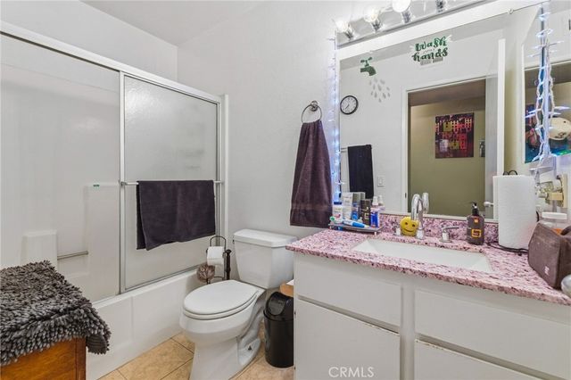 8439 Sunset Trail B, Rancho Cucamonga, CA 91730