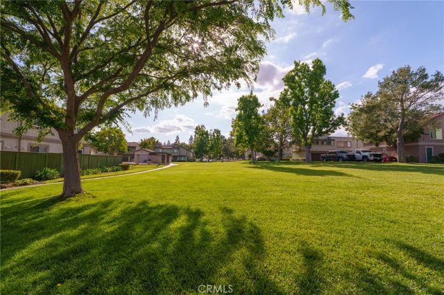 8439 Sunset Trail B, Rancho Cucamonga, CA 91730