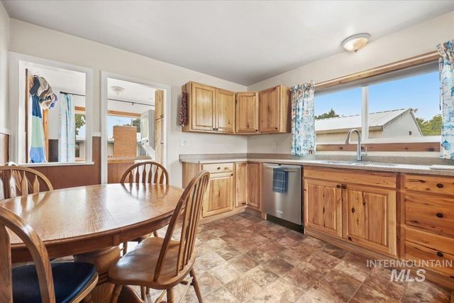 2909 Port Street, Nampa, ID 83687