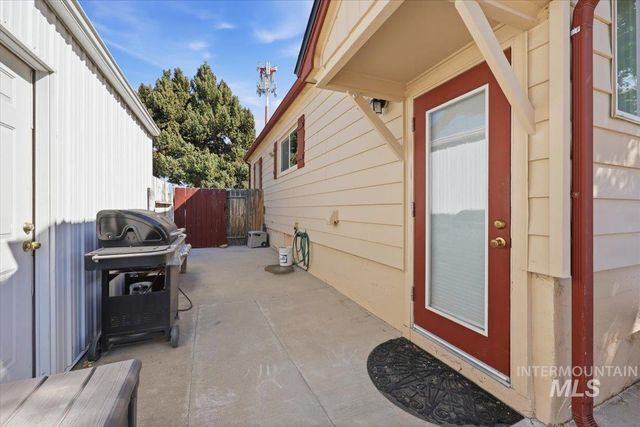 2909 Port Street, Nampa, ID 83687