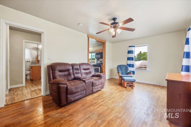 2909 Port Street, Nampa, ID 83687