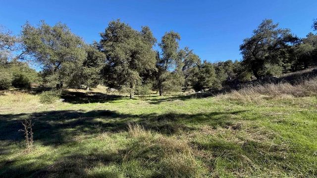 28843 Angel Mountain Road, Santa Ysabel, CA 92070