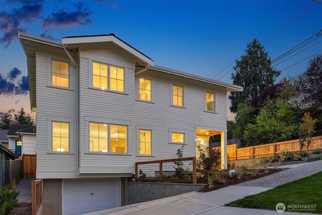 4402 Letitia Avenue S, Seattle, WA 98118