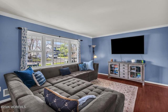 35 Avon Avenue, Oceanport, NJ 07757