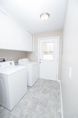 2110 Carlisle Road, West Lafayette, IN 47906