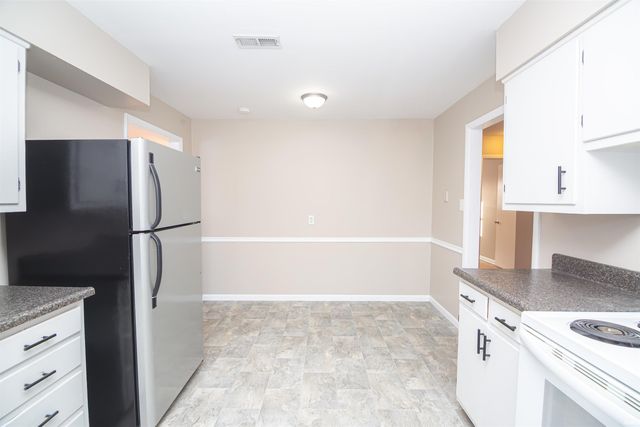 2110 Carlisle Road, West Lafayette, IN 47906