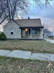 6871 Continental Avenue, Warren, MI 48091