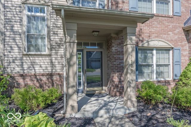 1128 Red Dunes Run, Avon, IN 46123