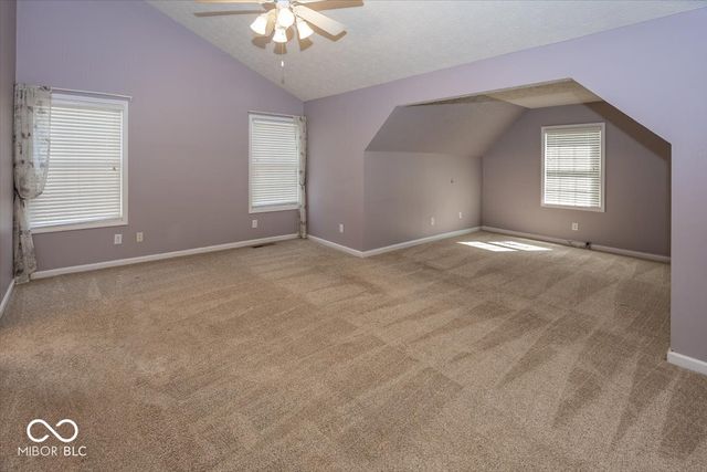 1128 Red Dunes Run, Avon, IN 46123