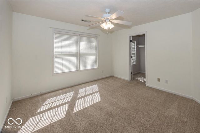 1128 Red Dunes Run, Avon, IN 46123