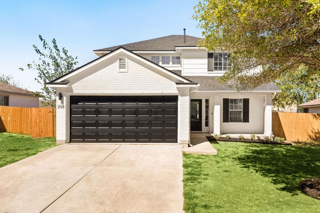 208 Langely ST, Kyle, TX 78640