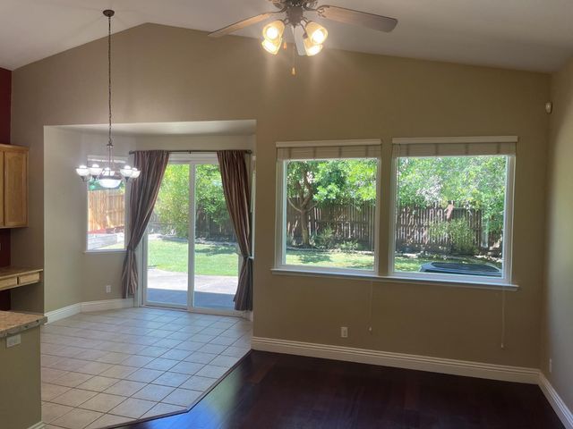 534 Kilsyth Ct, Folsom, CA 95630