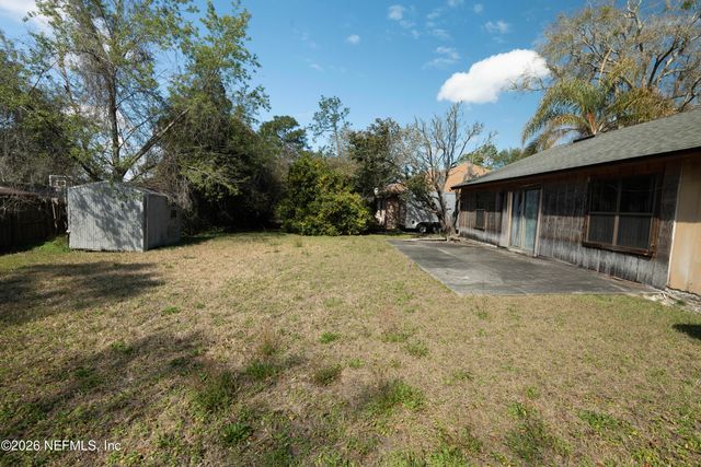 1380 W HIGH PLAINS Drive W, Jacksonville, FL 32218