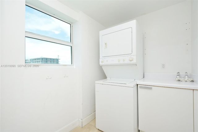 14951 Royal Oaks Lane 1609, North Miami, FL 33181