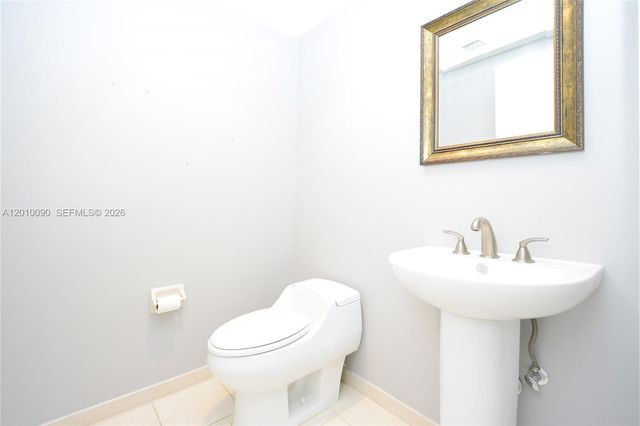 14951 Royal Oaks Lane 1609, North Miami, FL 33181