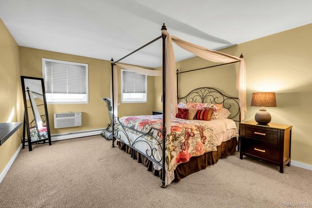 457 Village Drive 457, Hauppauge, NY 11788