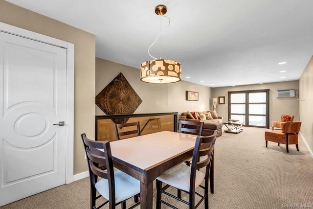 457 Village Drive 457, Hauppauge, NY 11788