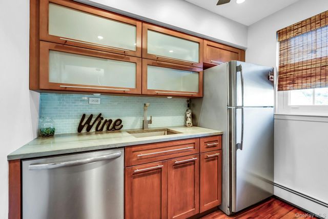 457 Village Drive 457, Hauppauge, NY 11788