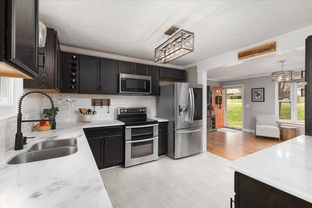 922 Potter Ln, Nashville, TN 37206