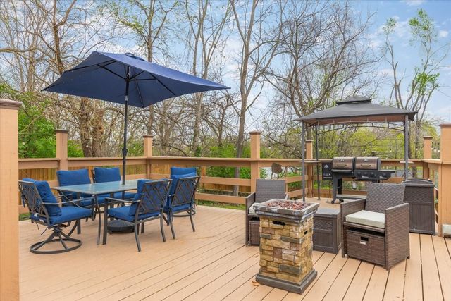 922 Potter Ln, Nashville, TN 37206