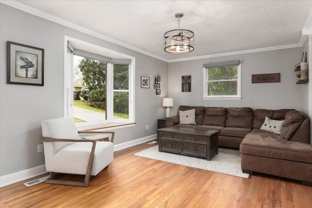 922 Potter Ln, Nashville, TN 37206