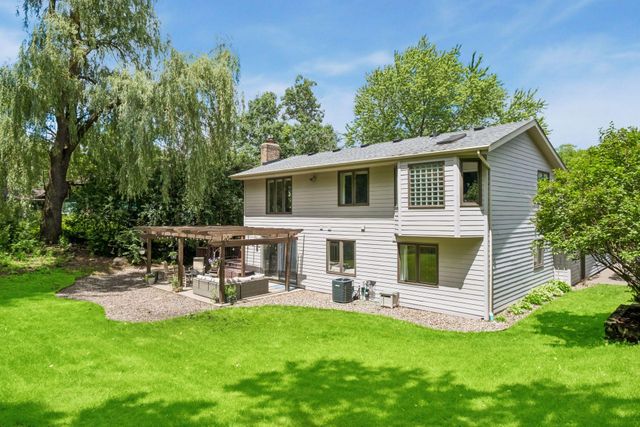 10296 173rd Street W, Lakeville, MN 55044