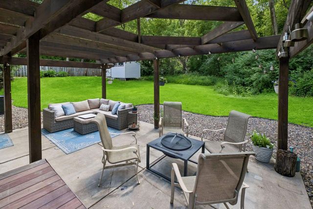 10296 173rd Street W, Lakeville, MN 55044
