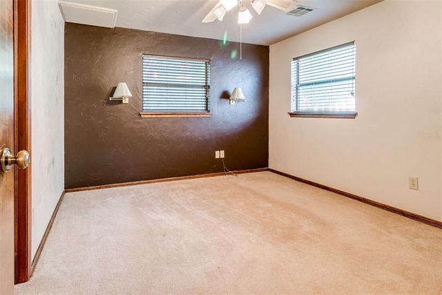 3808 N Markwell Avenue, Bethany, OK 73008