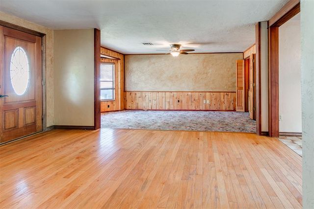 3808 N Markwell Avenue, Bethany, OK 73008