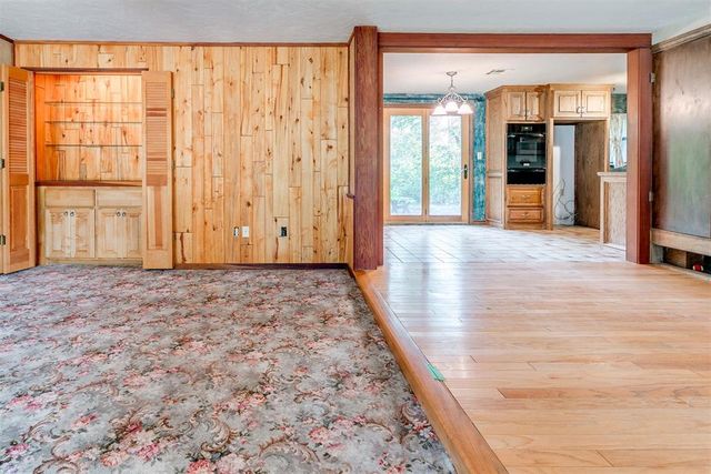 3808 N Markwell Avenue, Bethany, OK 73008