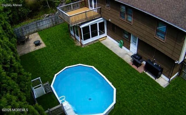 9 Barry Lane, Hazlet, NJ 07730