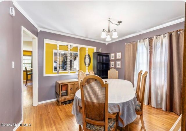 9 Barry Lane, Hazlet, NJ 07730