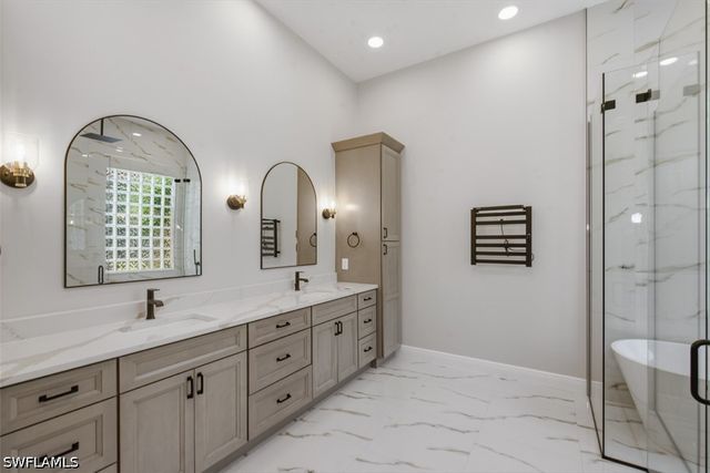 3625 Olde Cottage LN, Bonita Springs, FL 34134