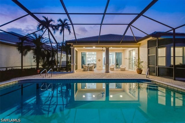 3625 Olde Cottage LN, Bonita Springs, FL 34134
