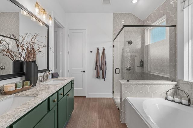 130 Afton June Drive, Rosenberg, TX 77471