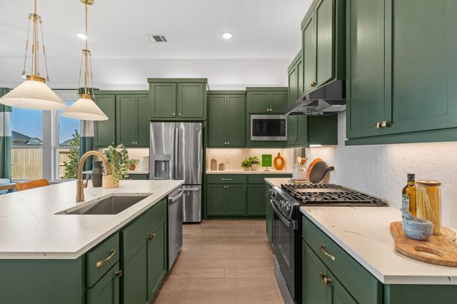 130 Afton June Drive, Rosenberg, TX 77471