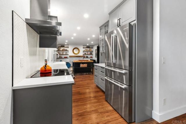 13637 Calais Drive, Del Mar, CA 92014