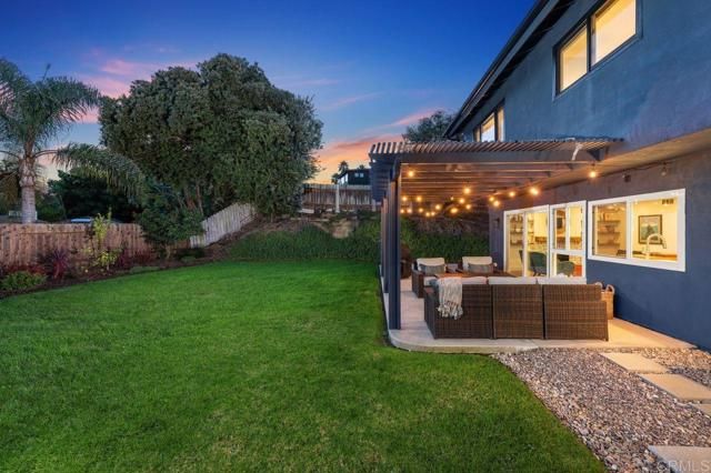 13637 Calais Drive, Del Mar, CA 92014